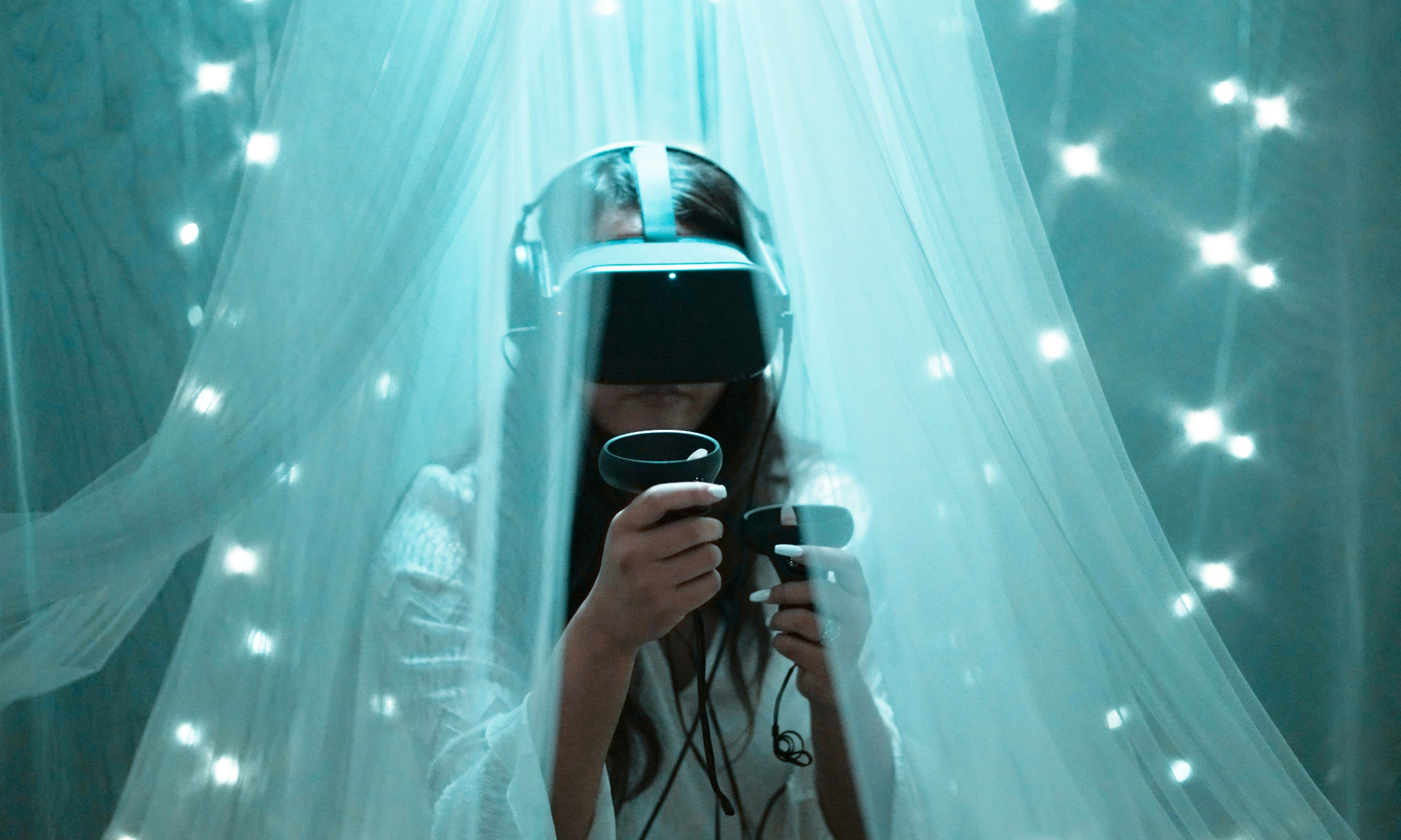 How (and why) user emotions in virtual experiences lead to greater impact